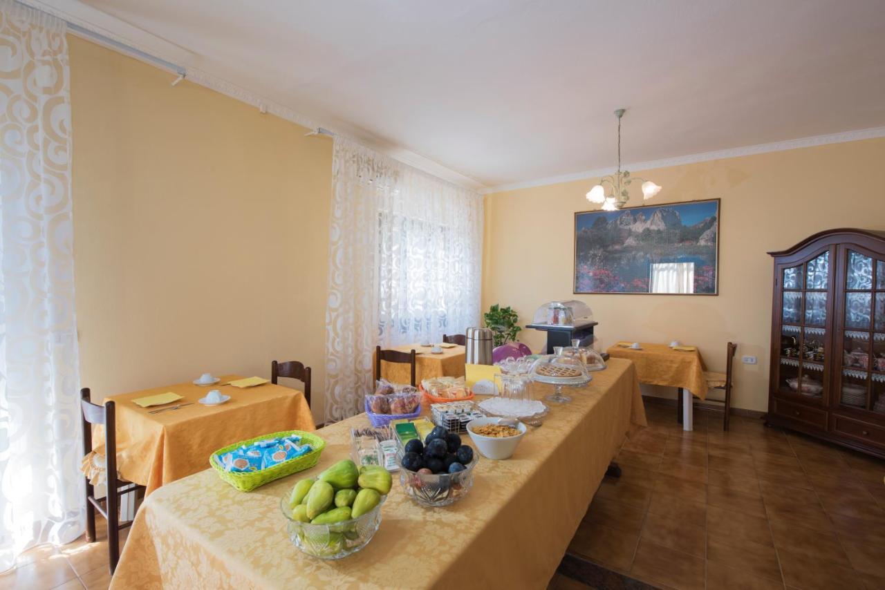 La Rosa Dei Venti B&B เกีย ภายนอก รูปภาพ